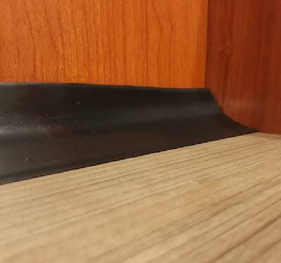 Instalacion de contrazócalos de 5cm (Cove Former)