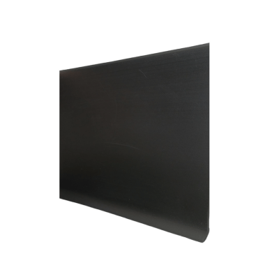 Zocalo J de PVC Semi Flexible Negro 6"