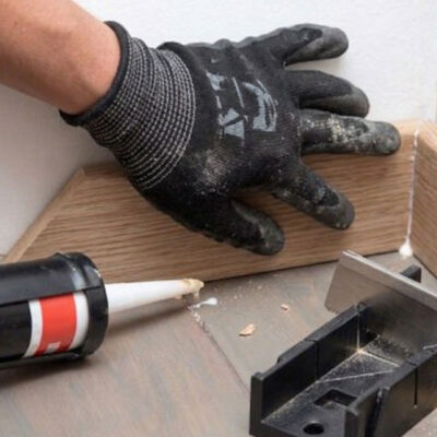 Instalacion de zócalos laminados (con pegamento)