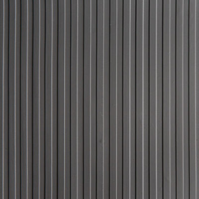 Piso Antideslizante Modelo Acanalado Gris 2mm Melavinyl